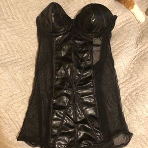 Seduction by Fredericks of Hollywood | Size M